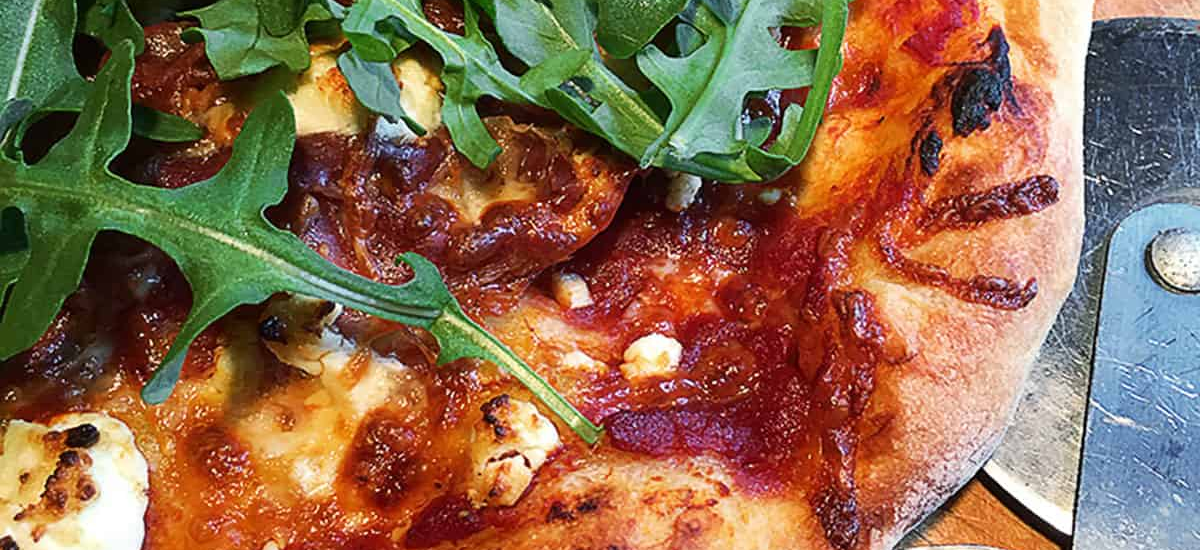 Why Pizza Buffets Work for Big Birthday Parties In Oakland