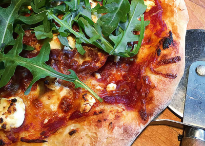 Why Pizza Buffets Work for Big Birthday Parties In Oakland